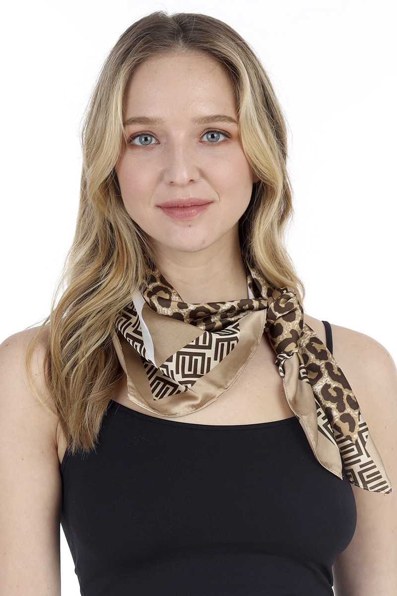 Leopard Print Fashion Scarf: Trendy and Versatile Accessory