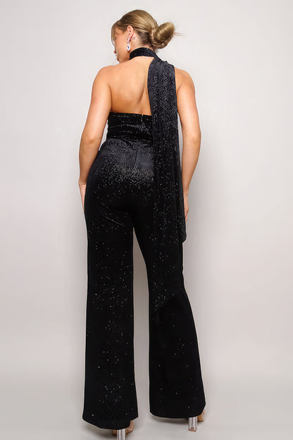 Jumpsuit aus glitzerndem Samt mit Schaloberteil