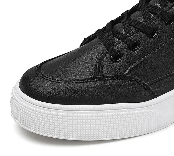 Men's White Canvas Sneakers - Breathable Low-Cut Casual Board Shoes