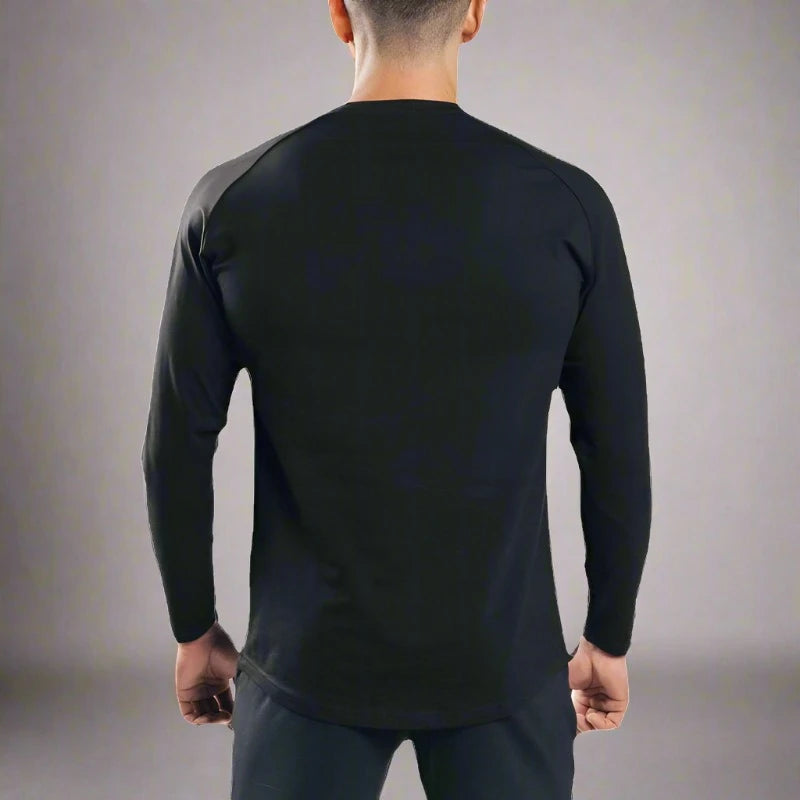 Stylish Men's Long Sleeve Gym T-Shirt: Elevate Your Workout Wardrobe