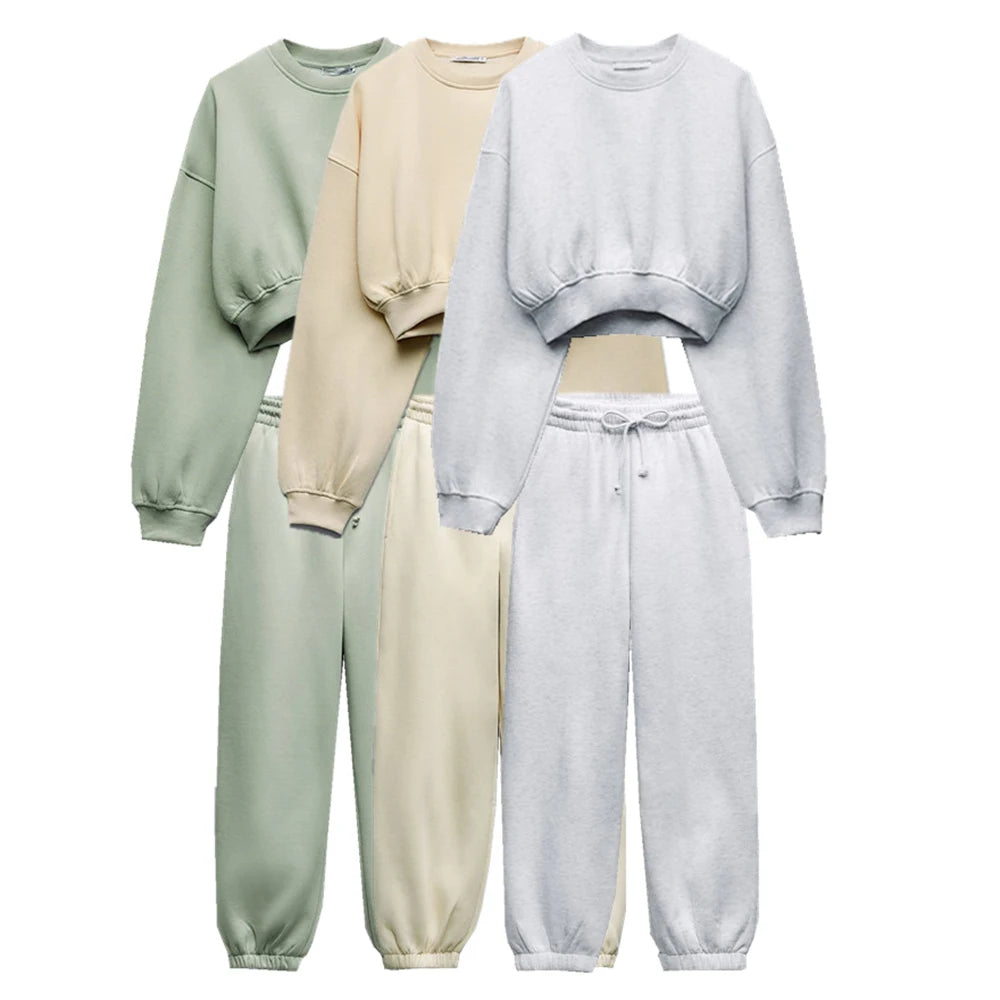 Casual Pants Suit - Short Sweater & Sweatpants Set for Fall/Winter