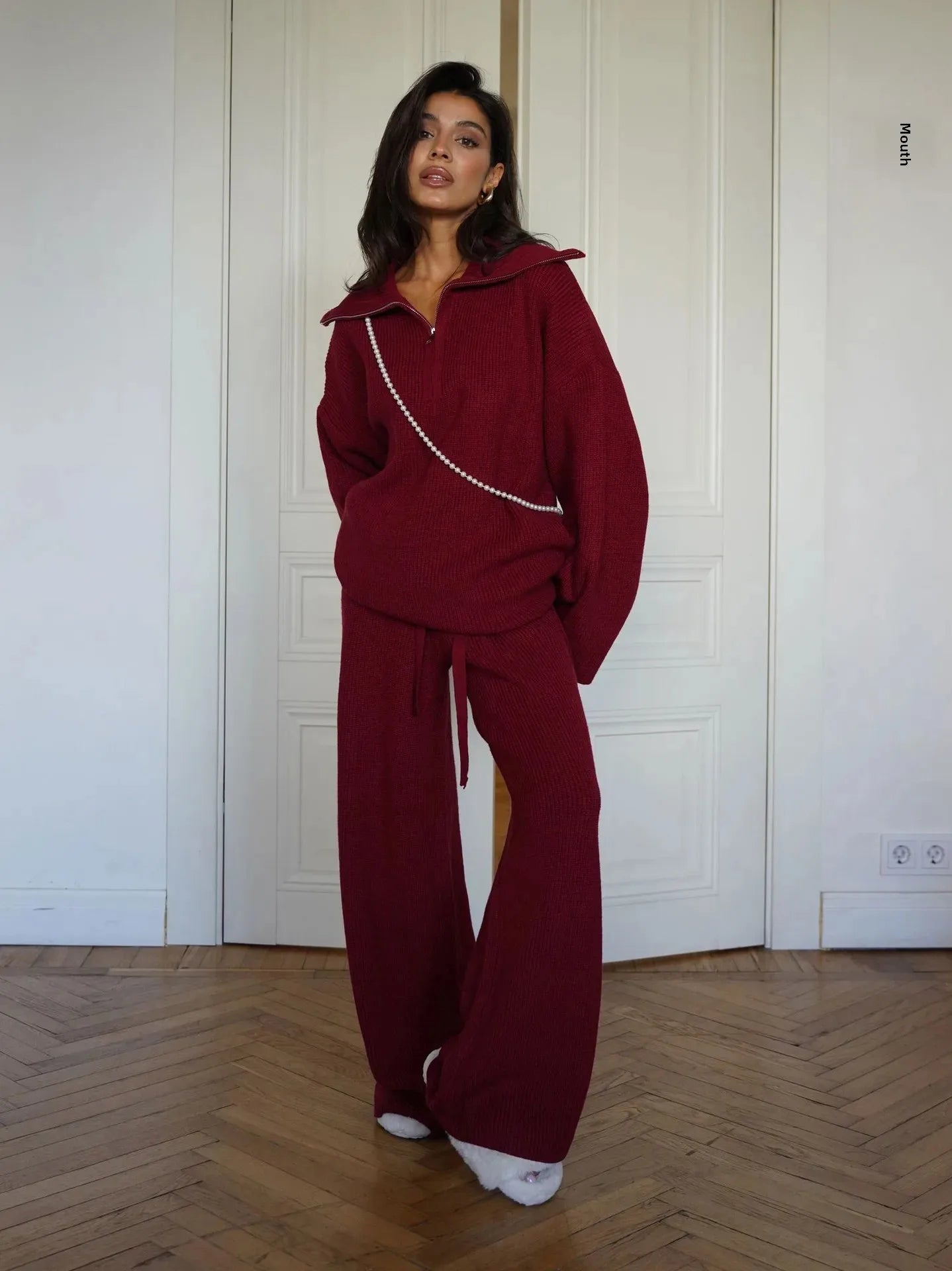 2-Piece Set with Zip Sweater and Straight-Leg Trousers