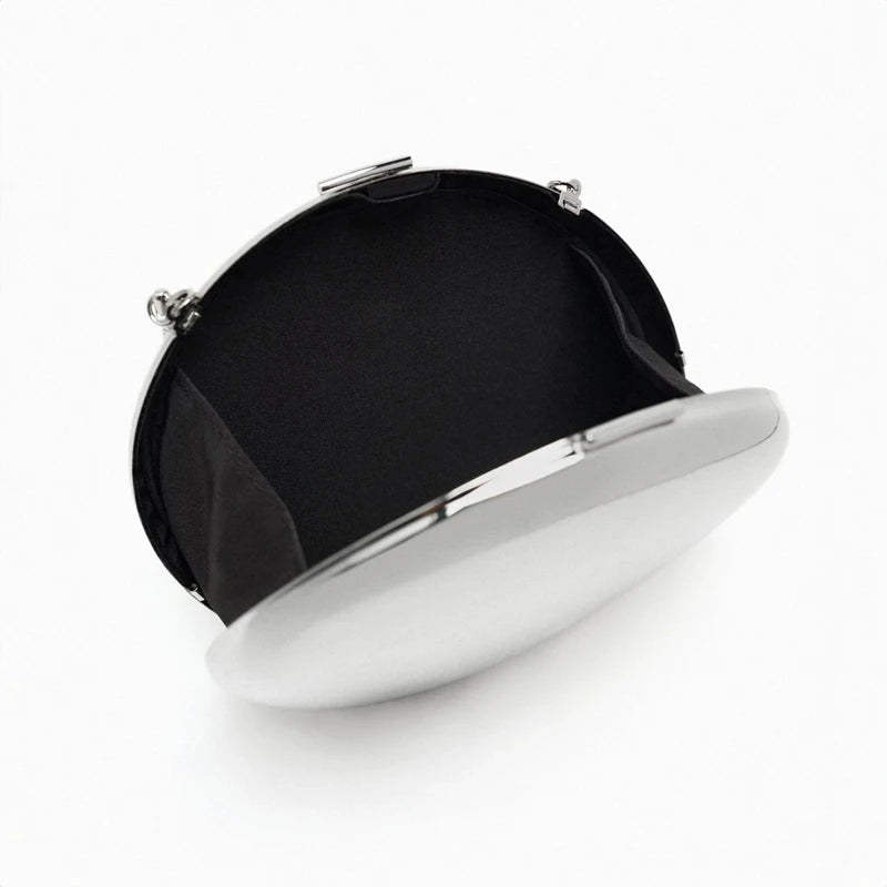 Elegant Shell-Shaped Clutch Bag for Women