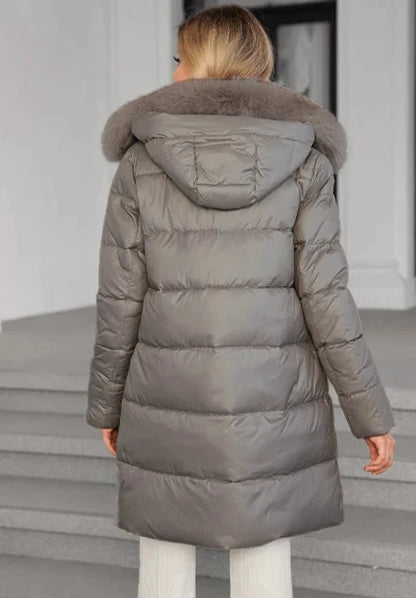 Elegant Women's Winter Down Jacket with Detachable Fur