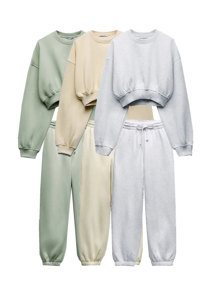 Casual Pants Suit - Short Sweater & Sweatpants Set for Fall/Winter