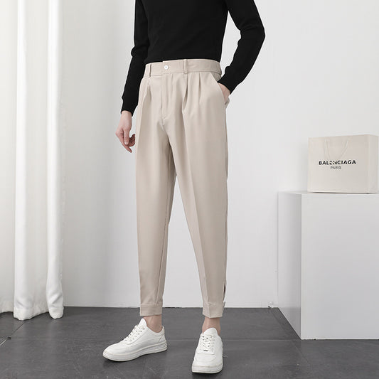 Pantaloni larghi alla caviglia da uomo con ciondolo estivo Pantaloni casual da uomo dritti stile coreano Pantaloni piccoli da completo bianchi alla moda 